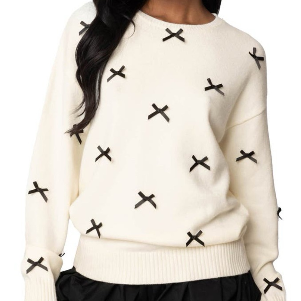 Edikted Arden B Satin Bow Oversized Sweater